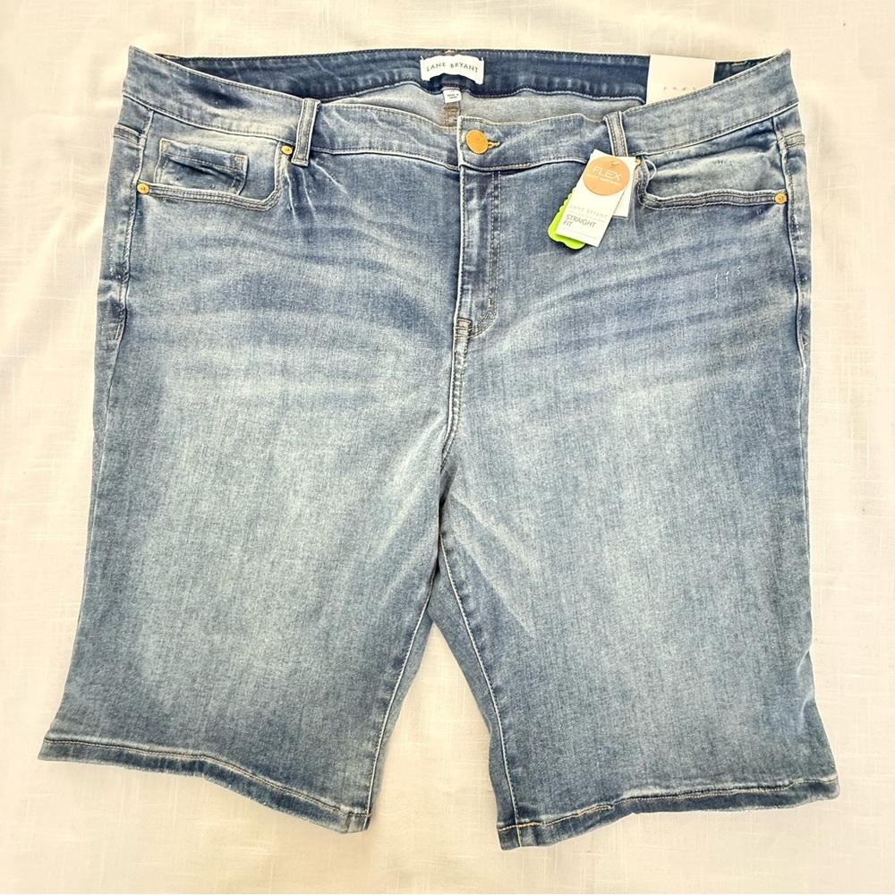 NEW Lane Bryant Straight Fit Bermuda Jean Flex Magic Waistband Shorts Size 24